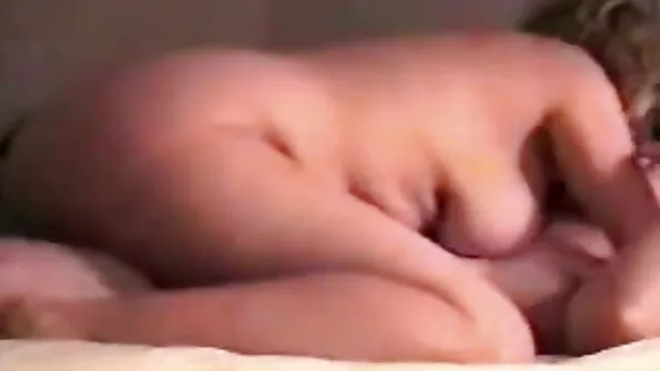 Ettekandjad ja kokk seksisid söögikohas.