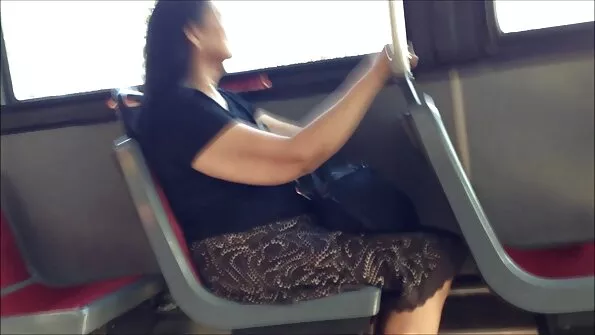 Võttis sõbranna doggystyle'i ja töötas tema kiisu kallal.