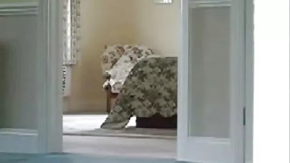 Kõhn blond poisid keppi mustade kuked.