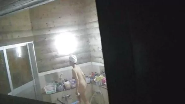 Stiilne kauboi andis luksuslikele tiigritele liikme.