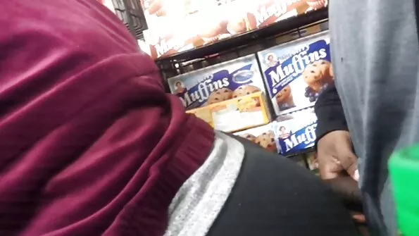 Päris ulakas tüdruk seksiks langetatud sukkpüksid.